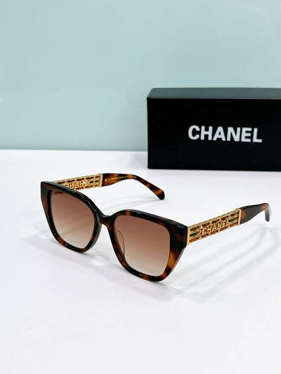 Picture of Chanel Sunglasses _SKUfw79566958fw